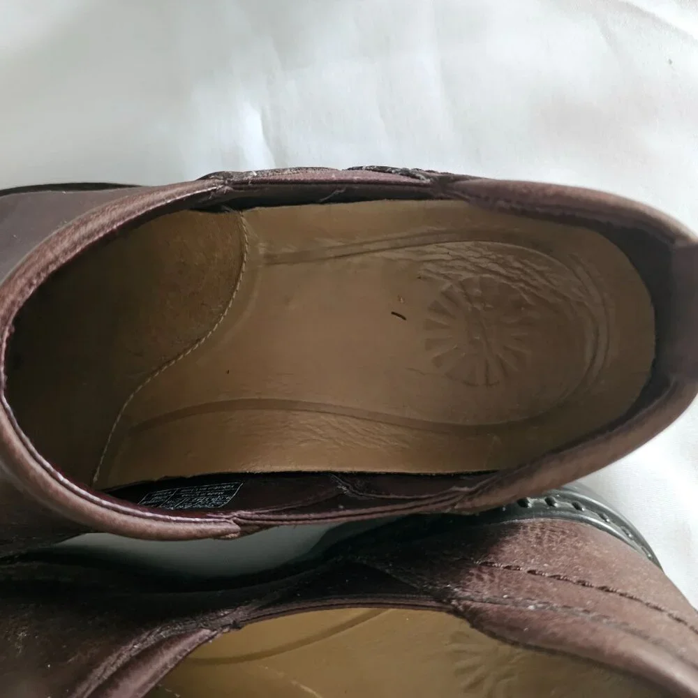 UGG Australia Men's Brown Leather Dyersville Loafer Shoe Size 9.5 - Picture 9 of 12